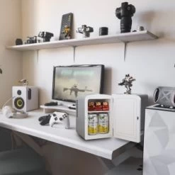 Blaupunkt 4L Mini Fridge -Home Style Shop 370510 blaupunkt mini fridge 4l 7