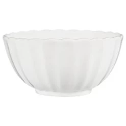 B&M Scalloped Edge Bowl